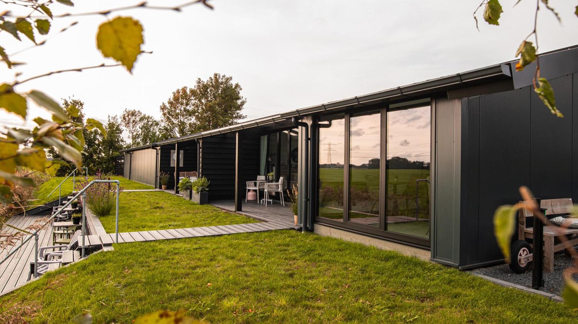 Bed and Breakfast De Buorkerij Tytsjerk Exterior foto